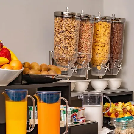 Отель Flom Boutique