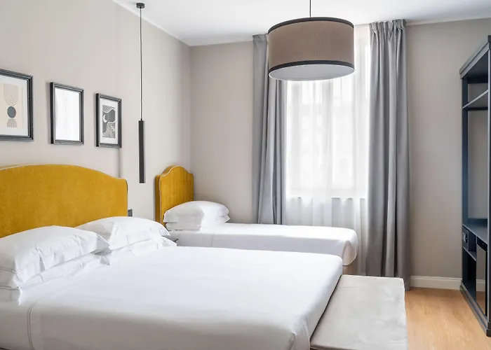 Flom Boutique Hotel