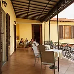Flom Boutique Hotel