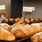 Flom Boutique Hotel 4*