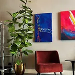 Flom Boutique Hotel