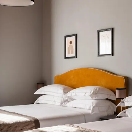 Hotel Flom Boutique 4*