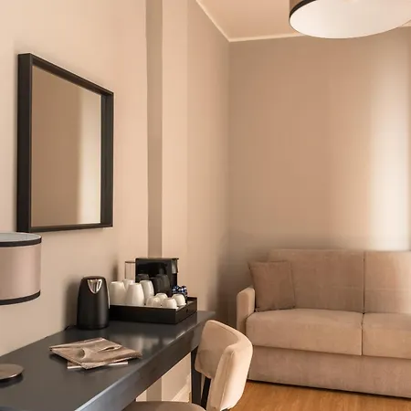 Flom Boutique 4*